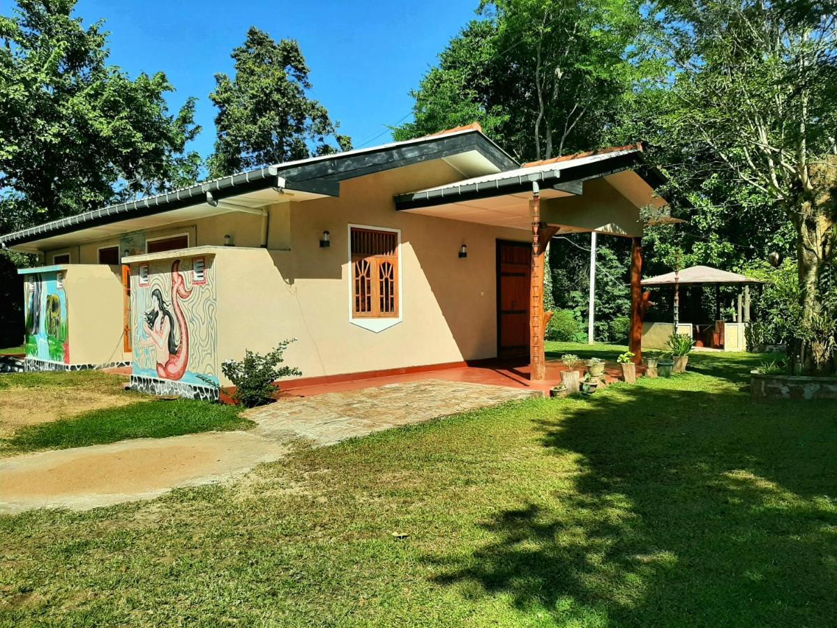 Kande Gedara Resort  Monaragala Exterior foto